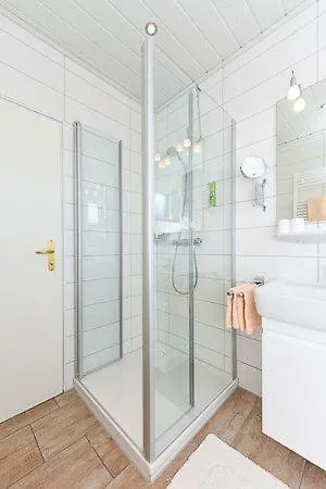 Reinders Lammertshoern 22 *