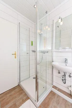 Reinders Lammertshoern 22 *